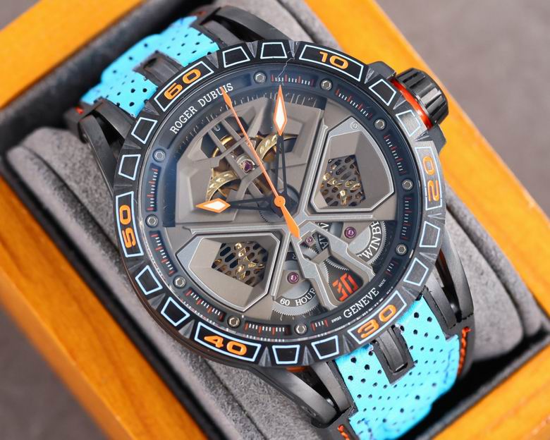 Roger Dubuis men 46mm M11